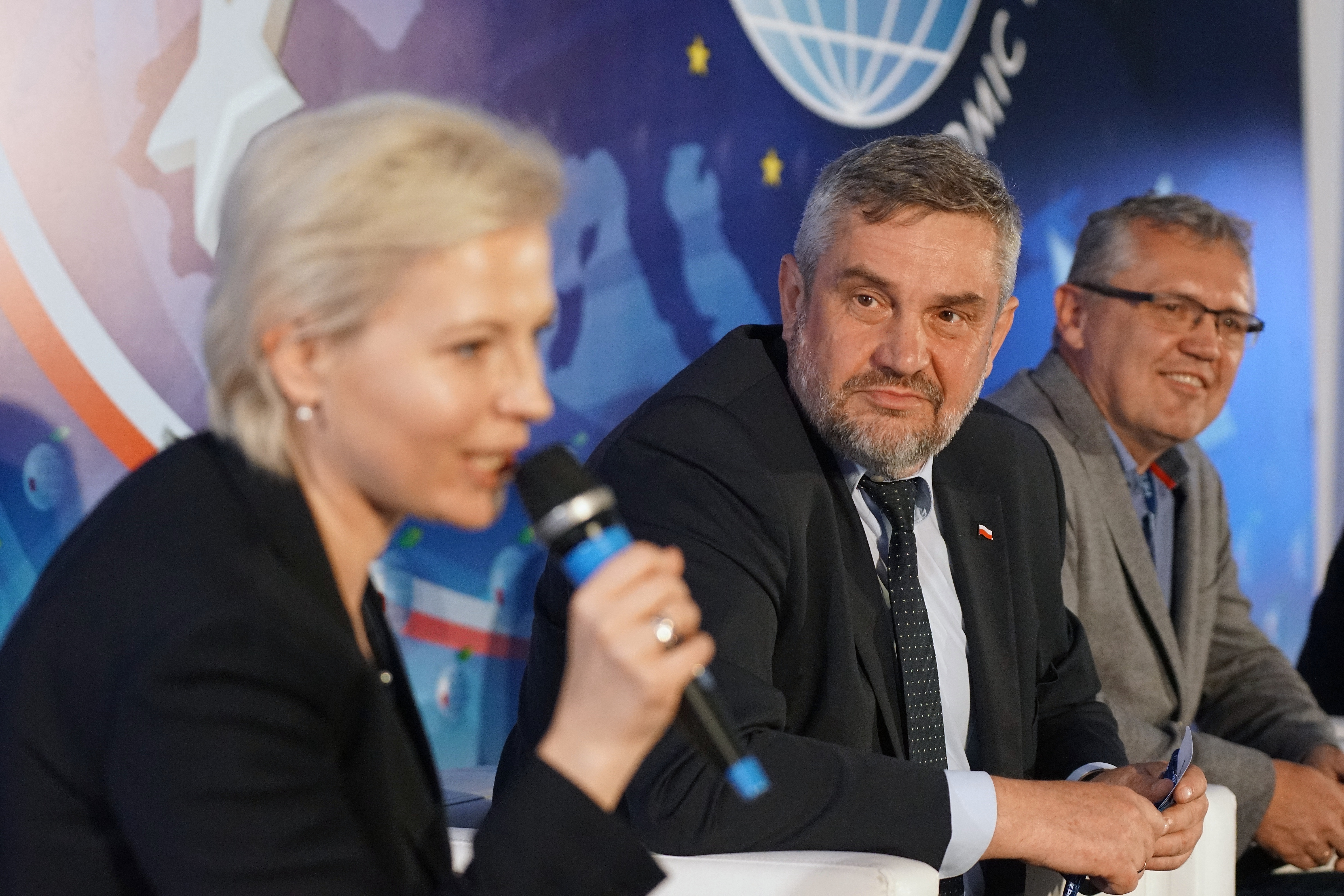minister j. k. ardanowski podczas panelu dyskusyjnego