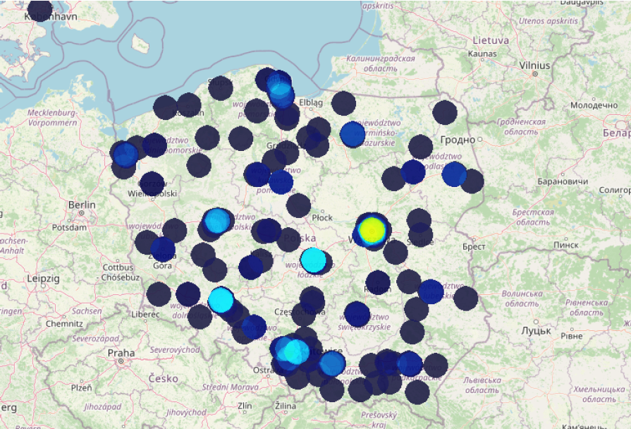 Mapa Polski i okolic z zaznaczonymi miejscowościami, z których łączyli się uczestnicy spotkań Standardowy maj. Uczestnicy łączyli się z terenu całego kraju, w największej liczbie z dużych aglomeracji.