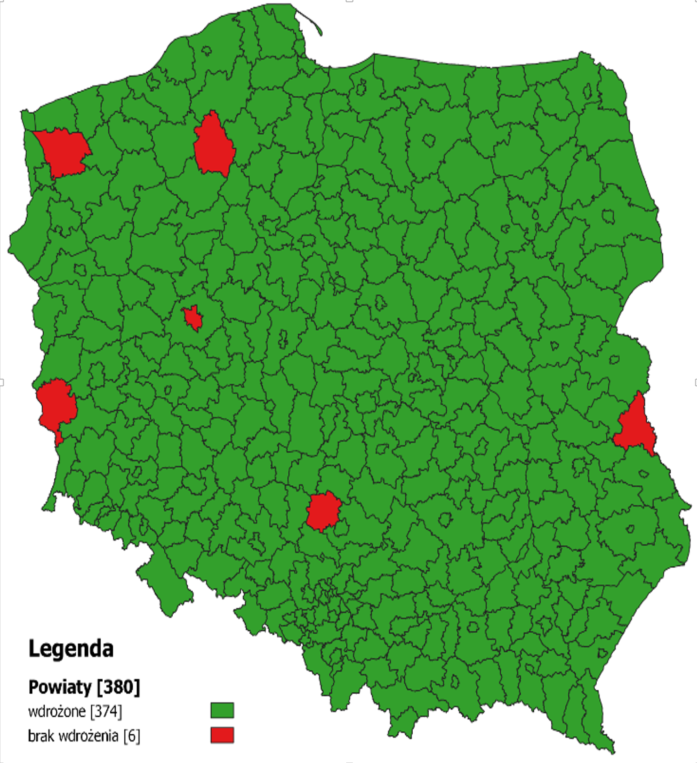 ilustracja ukazuje mapę Polski z zaznaczonymi powiatami, które dotąd nie wdrożyły funkcjonalności