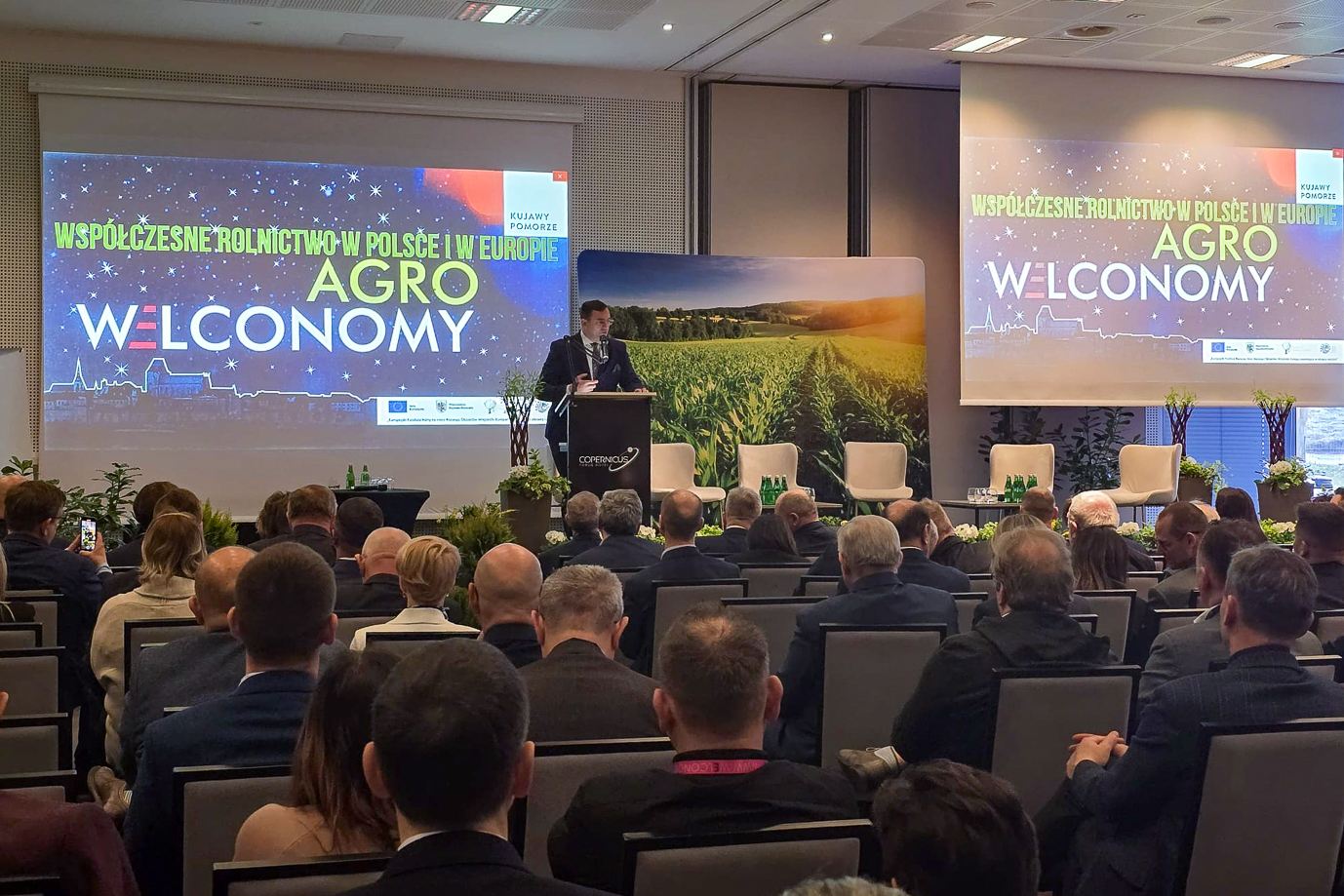 Wiceminister Stefan Krajewski przemawia do zgromadzonych podczas Agro Welconomy