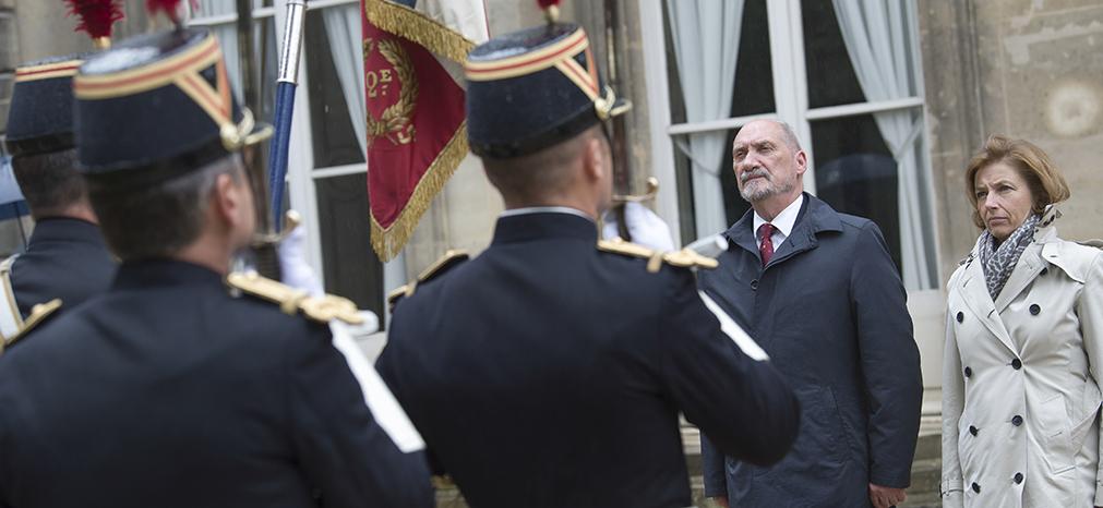 antoni_macierewicz_poland_florence-parly_france_slider.jpg