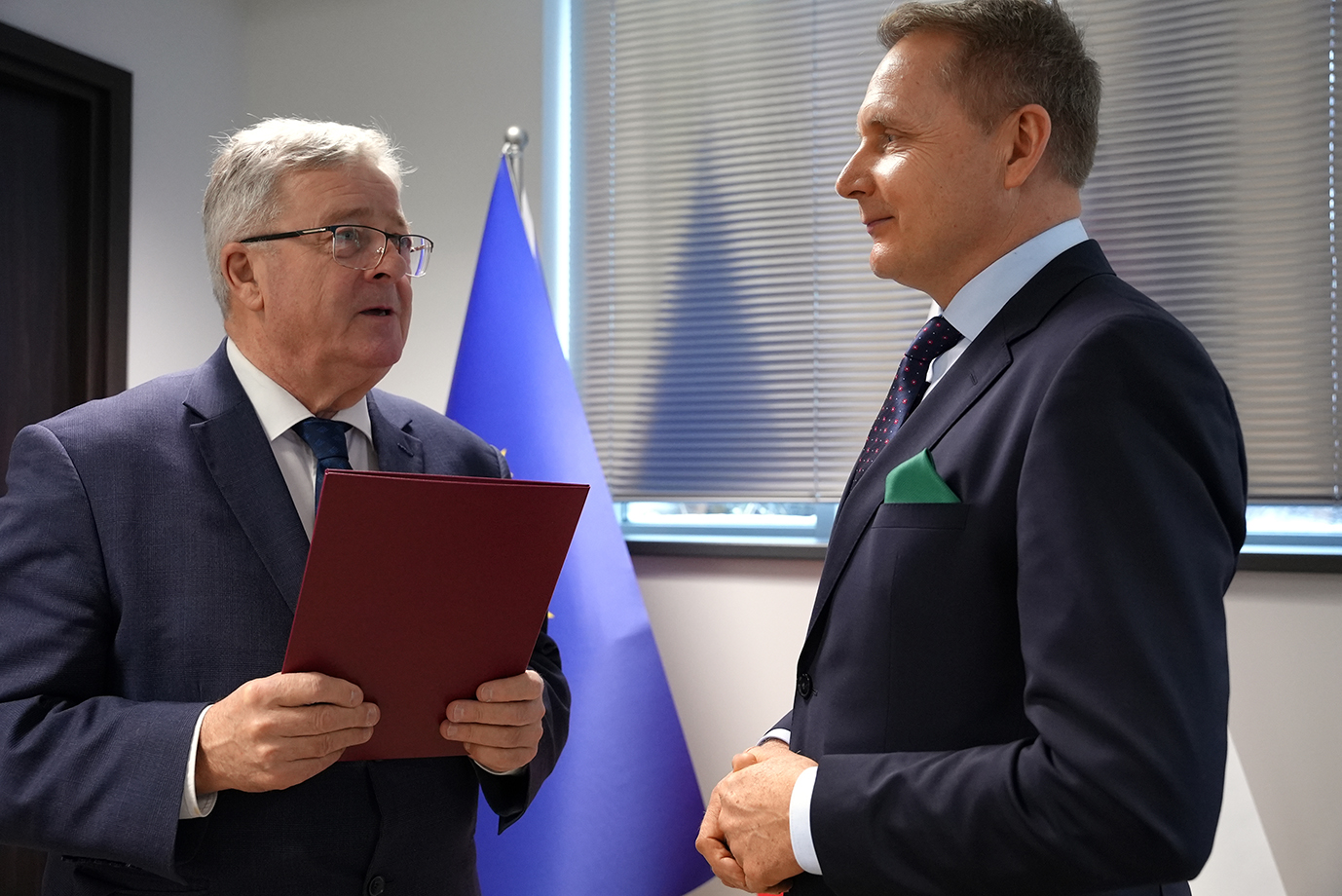 Minister Czesław Siekierski i nowy Dyrektor Generalny KOWR Henryk Smolarz (Fot. MRiRW)