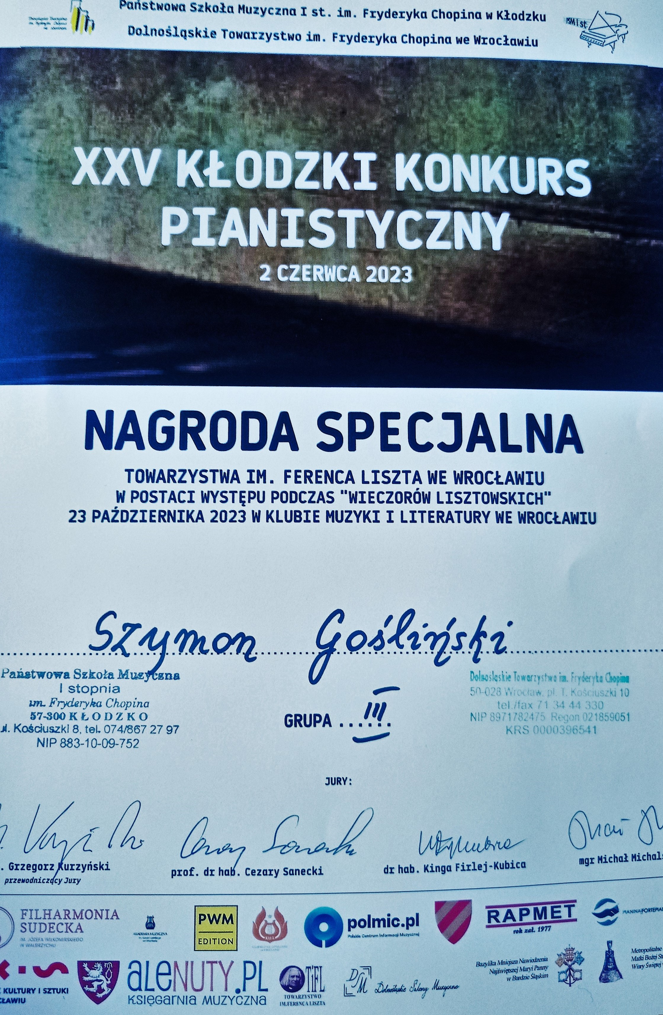 dyplom nagrody specjalnej, na dole logo sponsorów, wszystko na białym tle