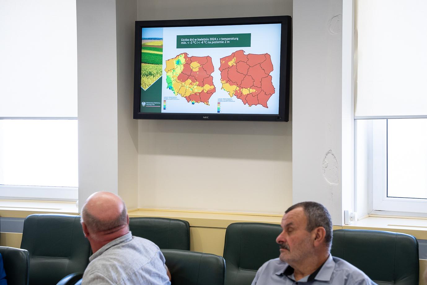 Analizy meteorologiczne prezentowane podczas spotkania (fot. MRiRW)