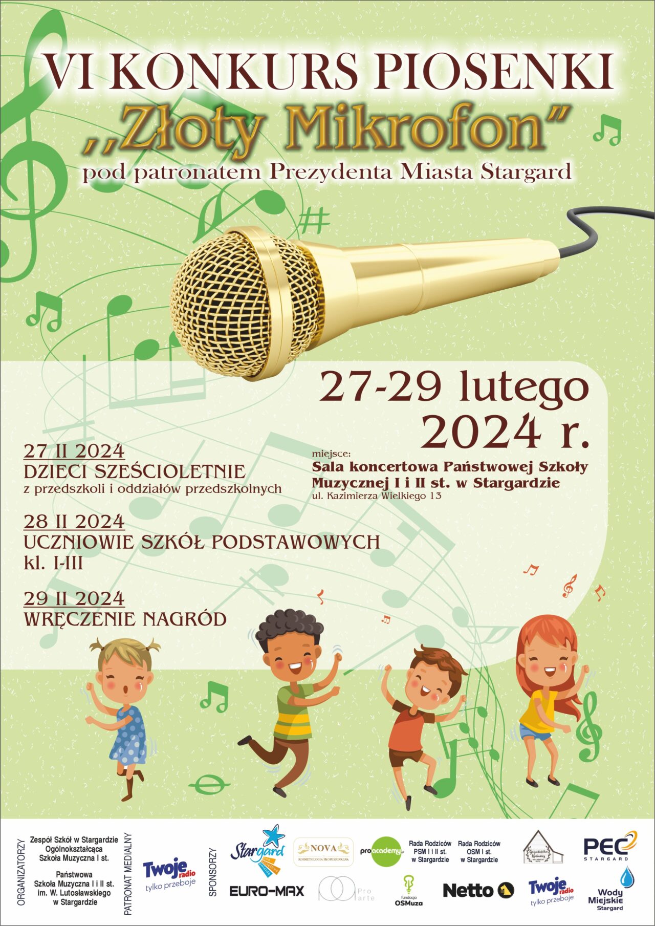 Plakat informujący o 6. Konkursie piosenki "Złoty Mikrofon" w dniach 27 do 29 lutego 2024 roku. Tło plakatu jest jasnozielone, w jego górnej części znajduje się złoty mikrofon a w dole śpiewające i tańczące dzieci. 