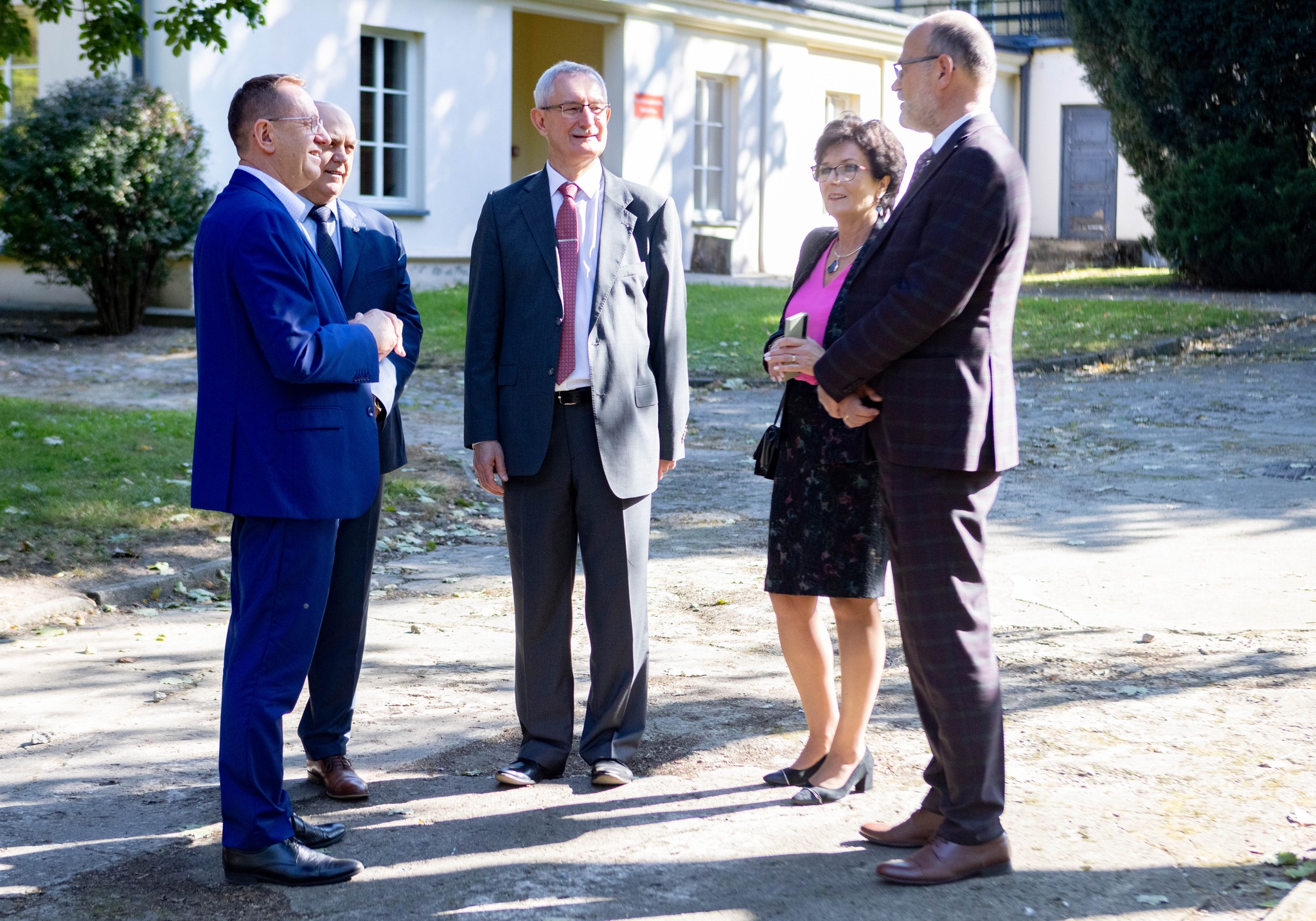 Minister Robert Telus podczas wizyty w Instytucie w Skierniewicach (fot. InHort)