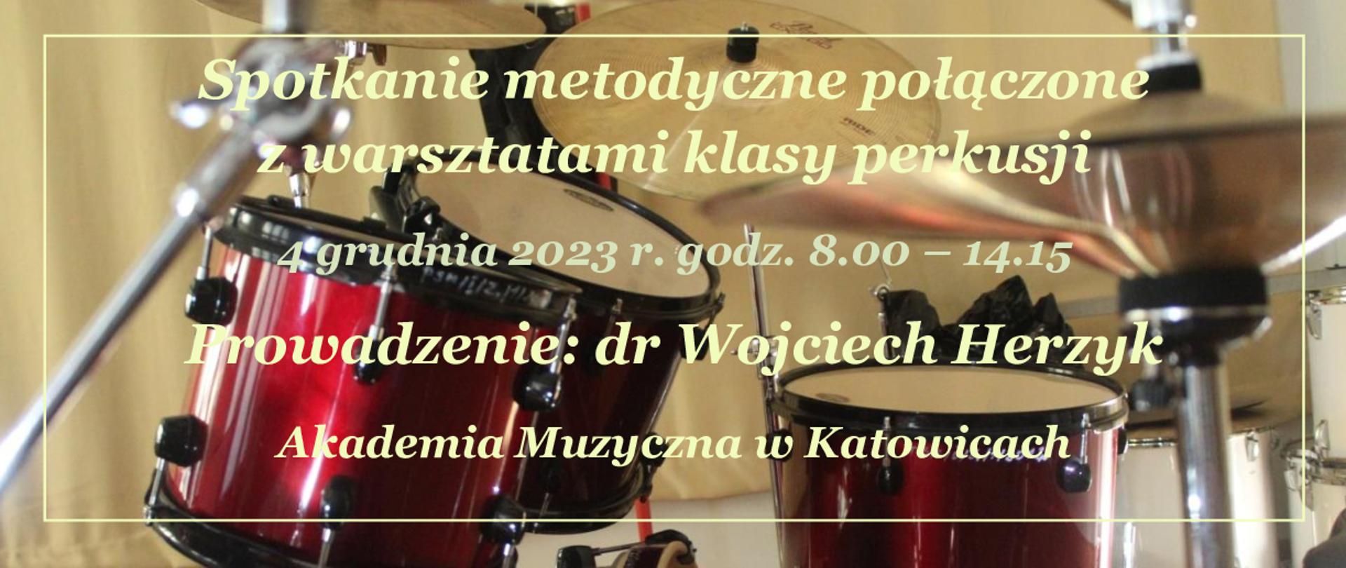 zestaw perkusyjny wraz z zaproszeniem na wydarzenie