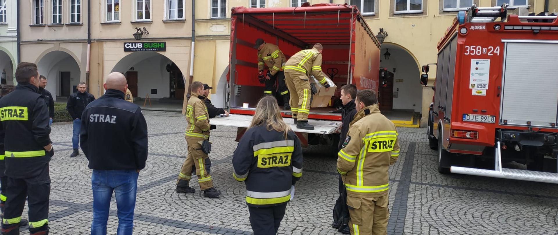 Zbiórka sprzętu pożarniczego dla Ukrainy