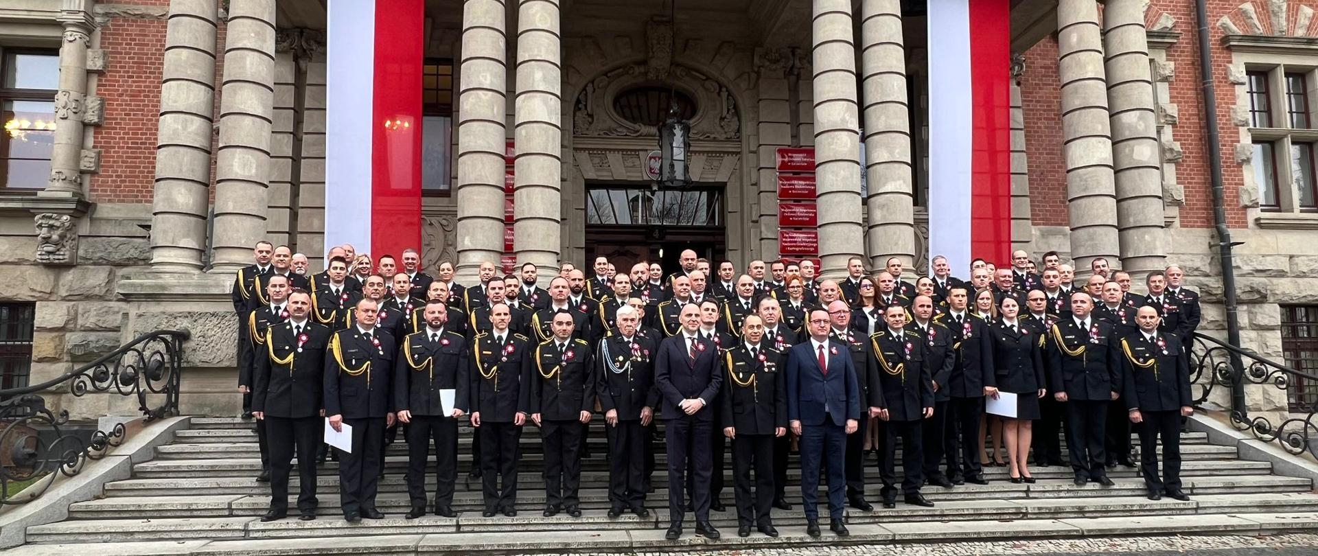 Uroczysta zbiórka z okazji Narodowego Święta Niepodległości.