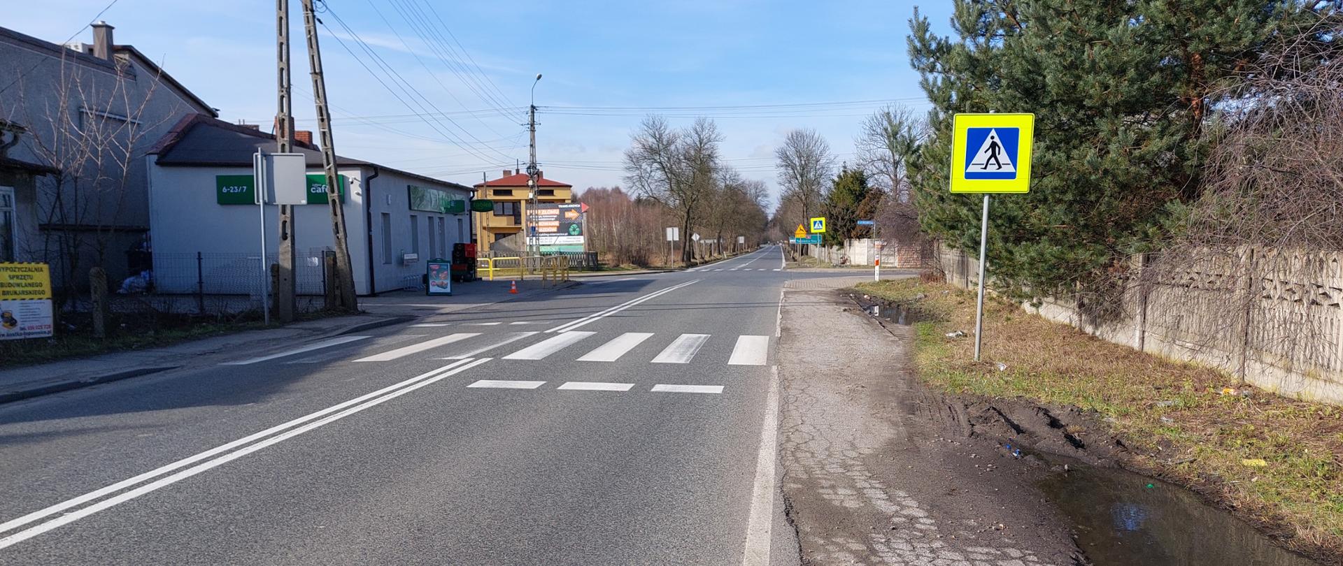 Nieoświetlone przejście dla pieszych wraz z poboczem zagrażające bezpieczeństwu pieszych - wkrótce to się zmieni