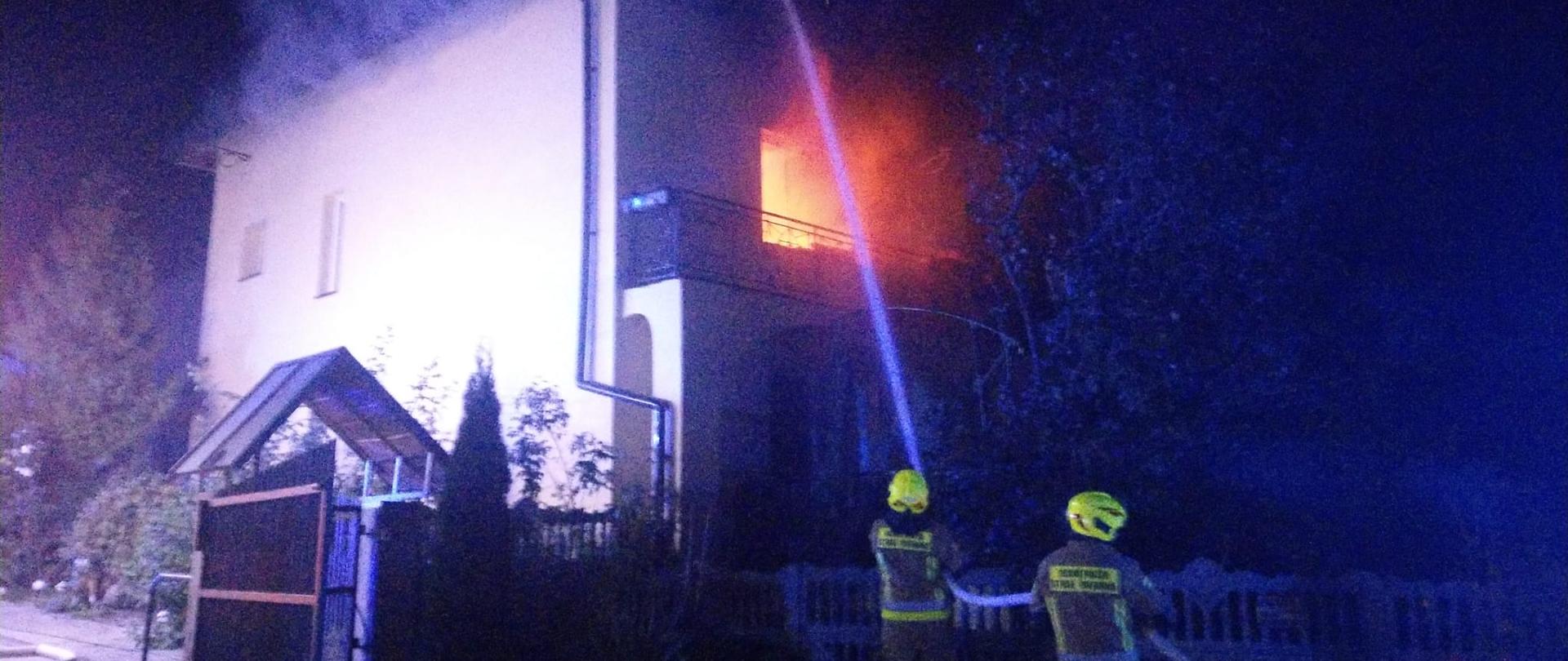 Pożar budynku mieszkalnego w miejscowości Rosiejów.