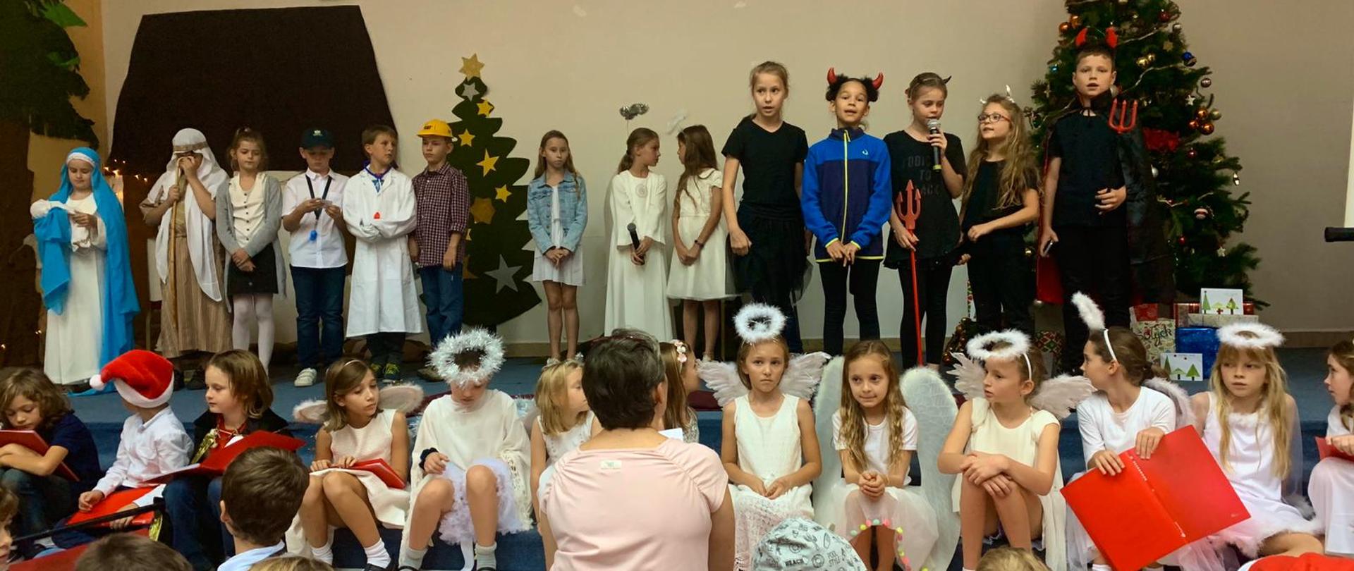 Spotkanie świąteczne Szkoła Polska w Abu Zabi