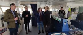 Spotkanie pracowników GIRM i EFCA na pokładzie statku Ocean Guardian