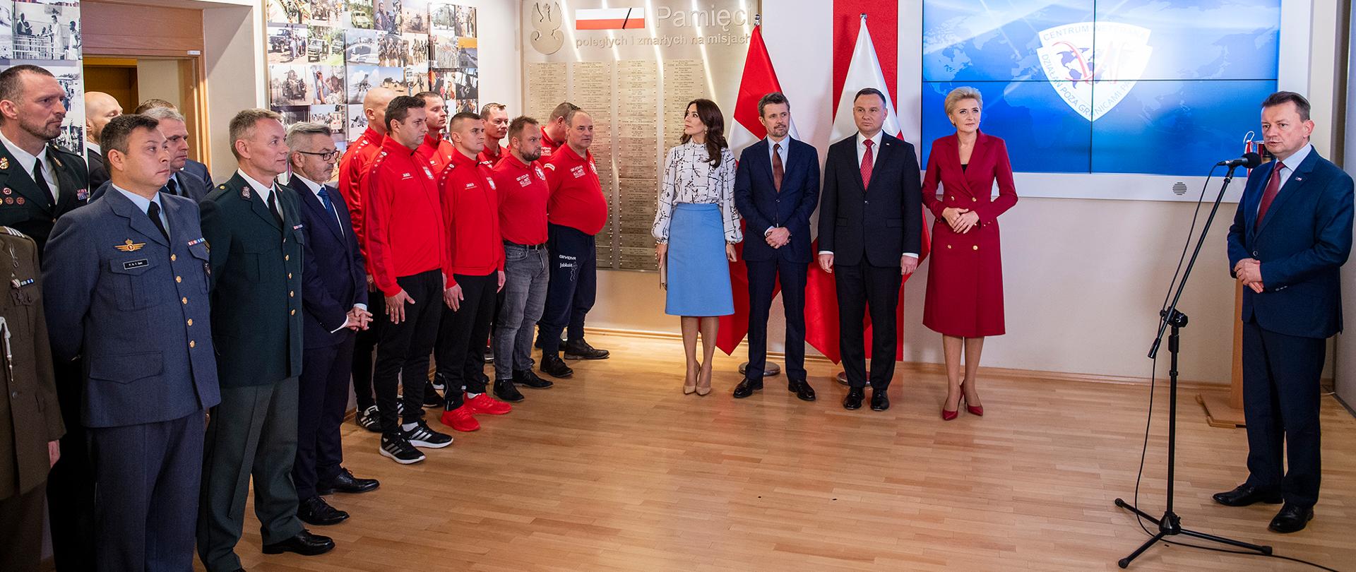 The head of the Ministry of National Defence participated on November 25, 2019 in a meeting of the successor to the throne of the Kingdom of Denmark Prince Frederick and Princess Maria Elizabeth and the Polish presidential couple Andrzej Duda and Agata Kornhauser - Duda with soldiers - veterans from Poland and Denmark.