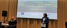 Główny Geodeta Kraju Alicja Kulka przemawia podczas otwarcia seminarium podsumowującego XLVIII Ogólnopolski Konkurs Jakości Prac Scaleniowych 