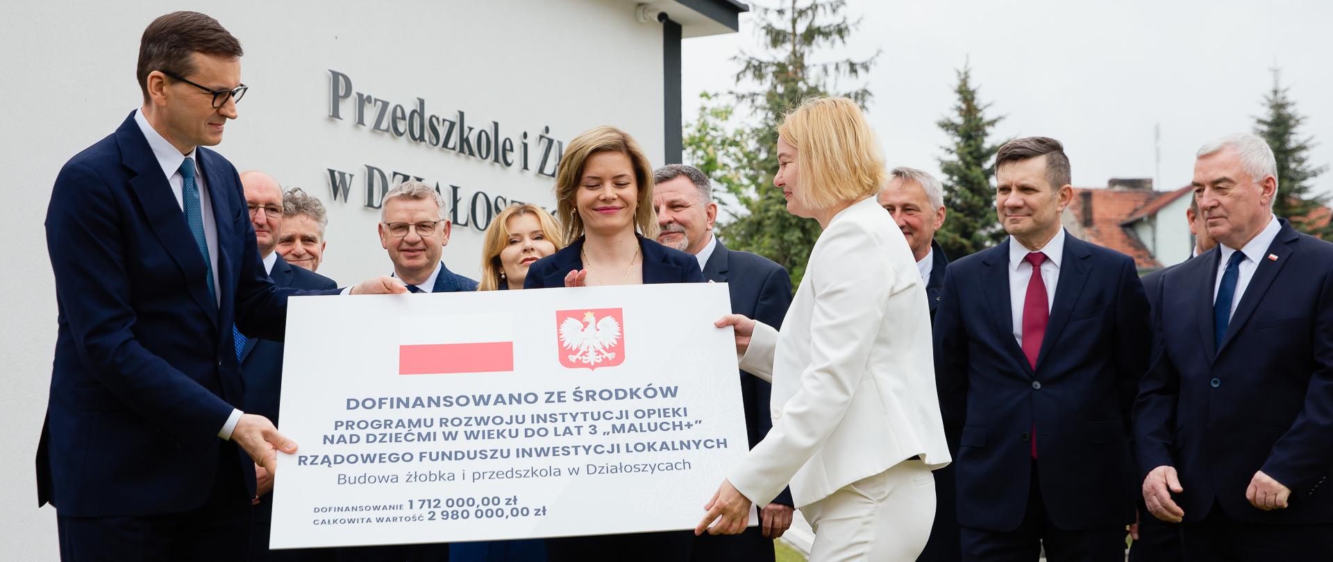 Premier w żłobku.