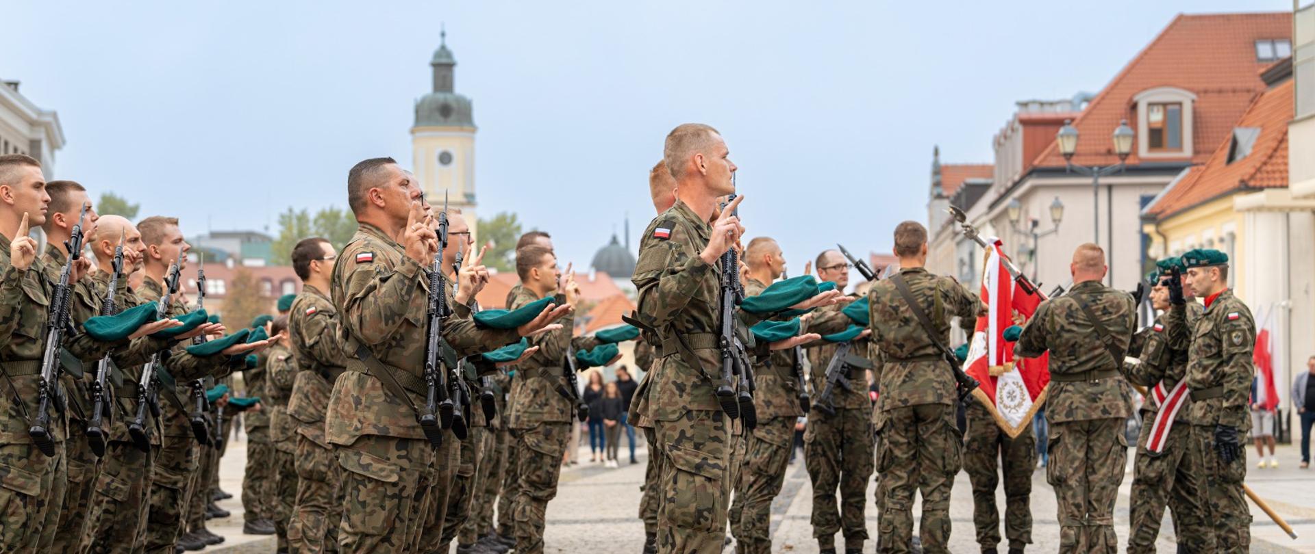 Przysięga wojskowa żołnierzy dobrowolnej zasadniczej służby wojskowej 14 września 2024 roku