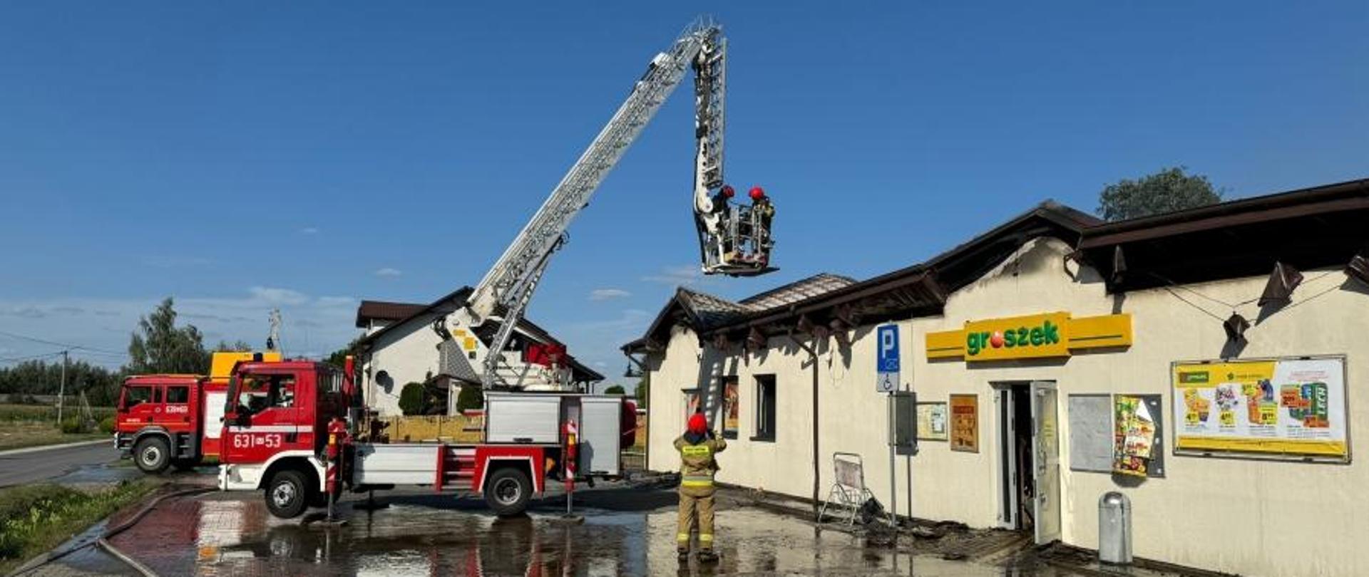 Pożar sklepu spożywczego w Giżycach