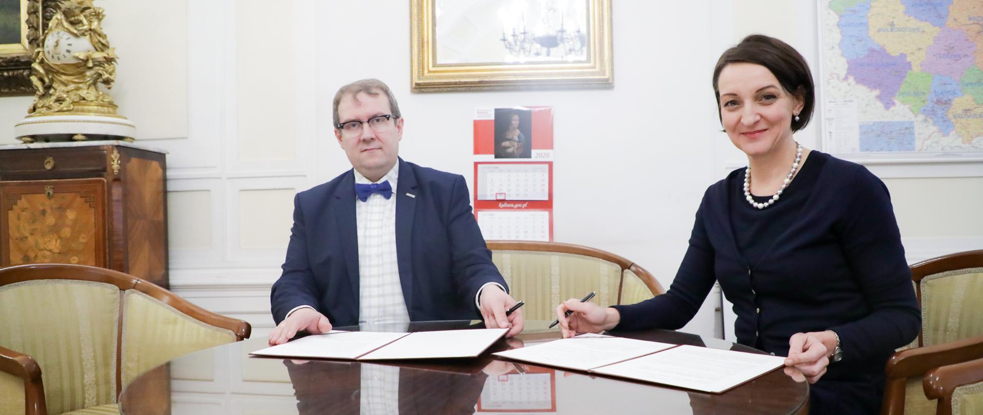 Umowa o współpracy GKZ z Krajową Szkołą Administracji Publicznej, fot. Danuta Marloch