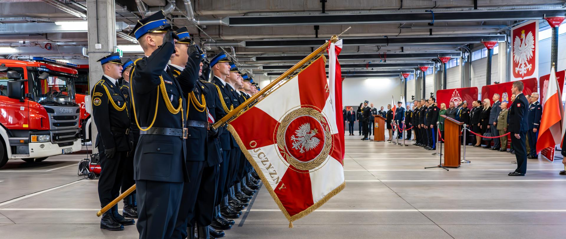 Uroczysta zbiórka z okazji Wojewódzkich Obchodów Narodowego Święta Niepodległości