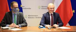 Minister klimatu i środowiska Michał Kurtyka oraz wiceminister Adam Guibourgé-Czetwertyński na spotkaniu z F. Timmermansem