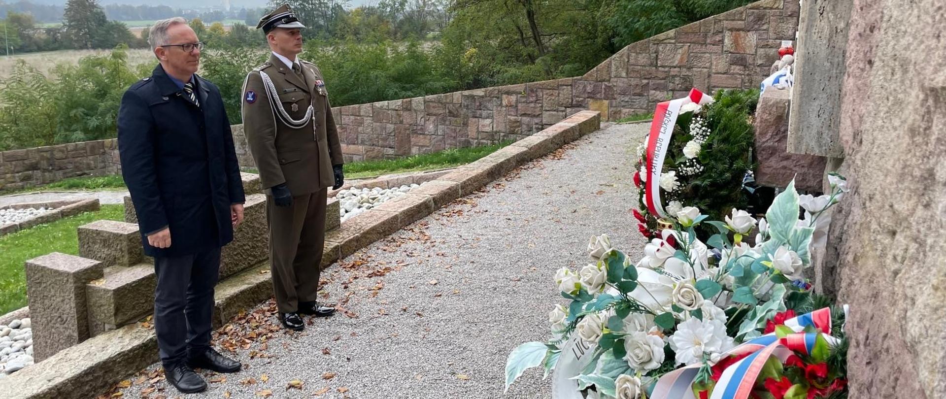 Miejsca pamięci i groby Polaków w Słowacji