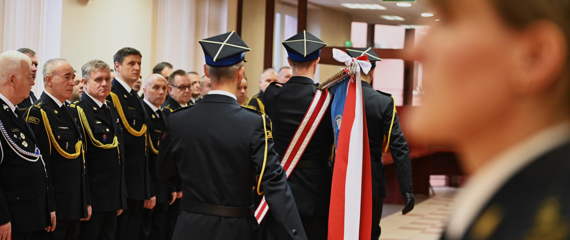 Uroczystość wręczenia odznaczeń w Komendzie Wojewódzkiej Państwowej Straży Pożarnej w Łodzi 