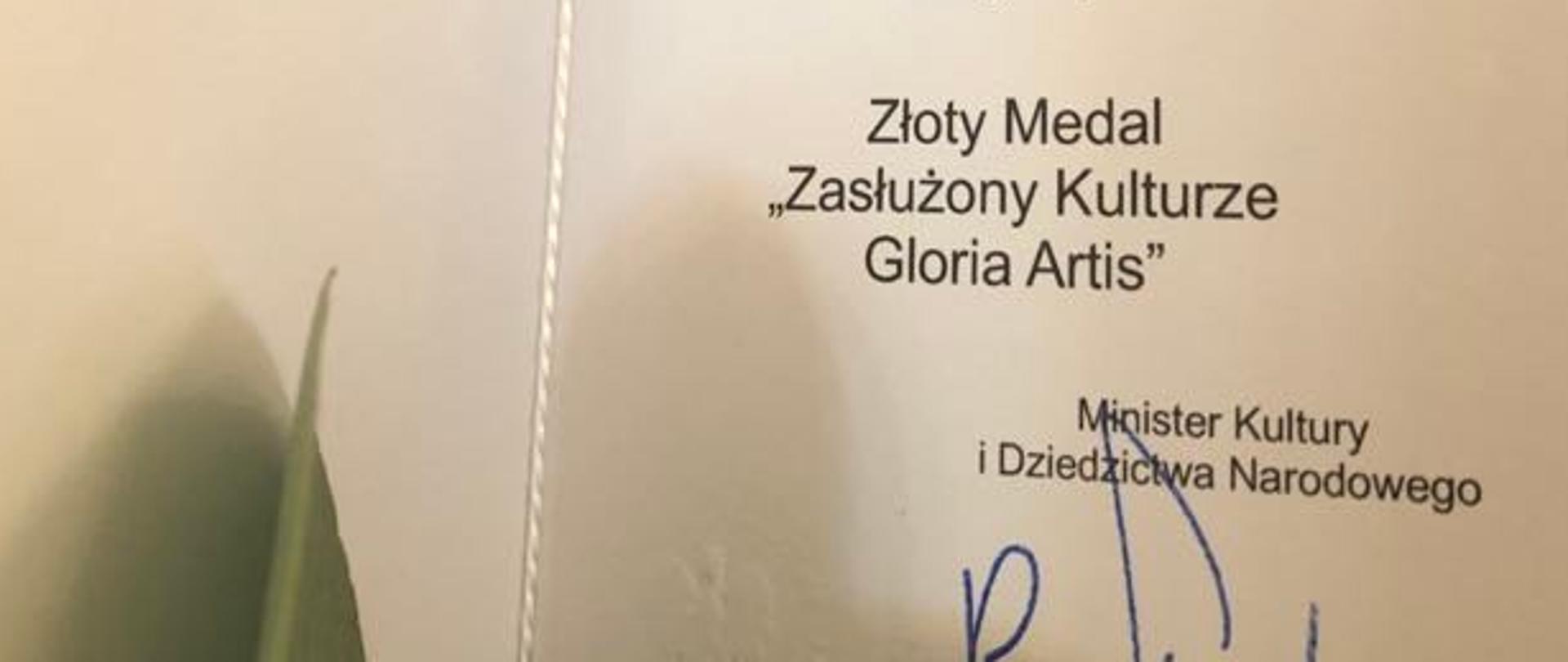 Grafika - Złoty Medal Zasłużony Kulturze Gloria Artis