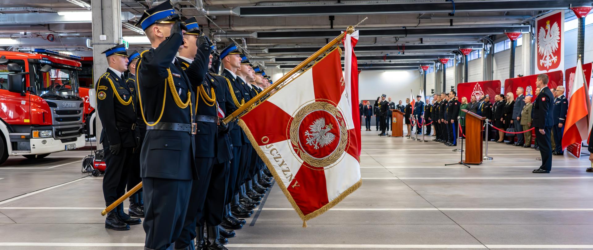 Uroczysta zbiórka z okazji Wojewódzkich Obchodów Narodowego Święta Niepodległości