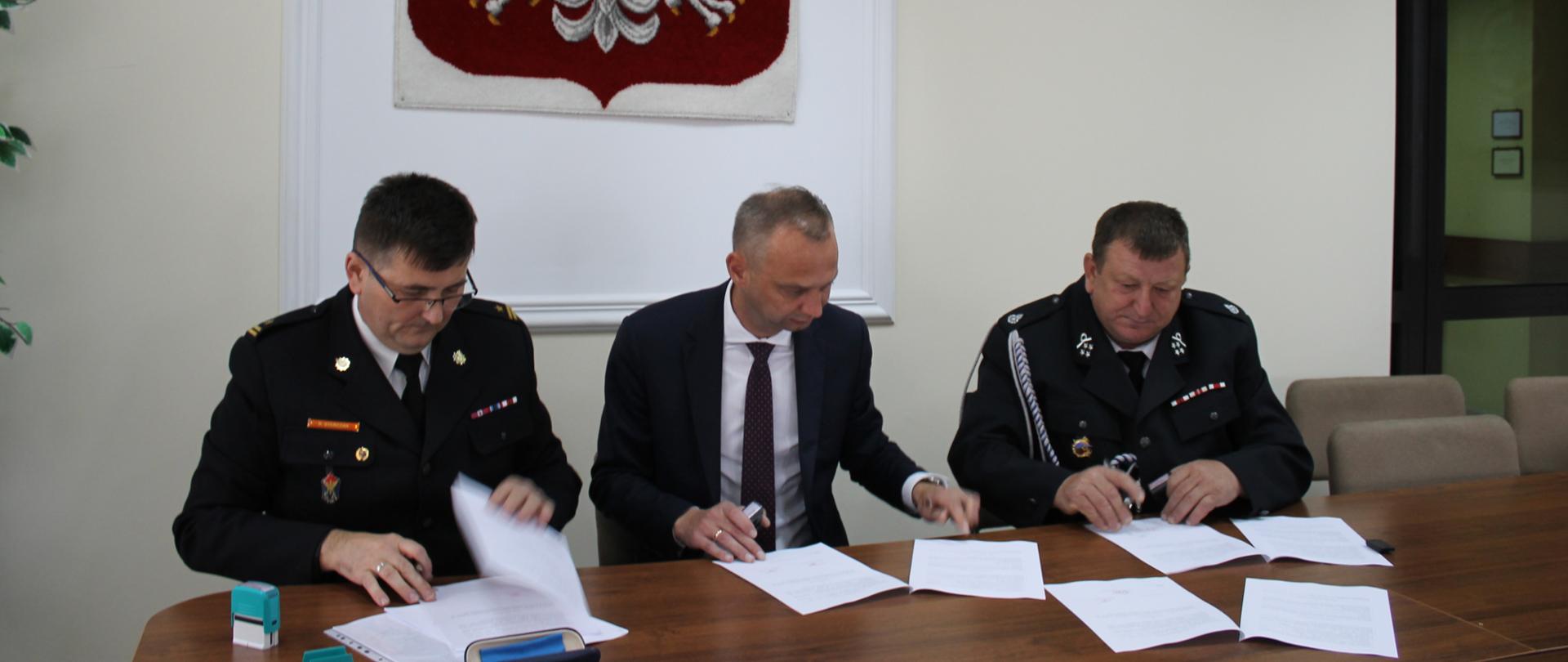 Podpisanie porozumienia OSP Królewiec