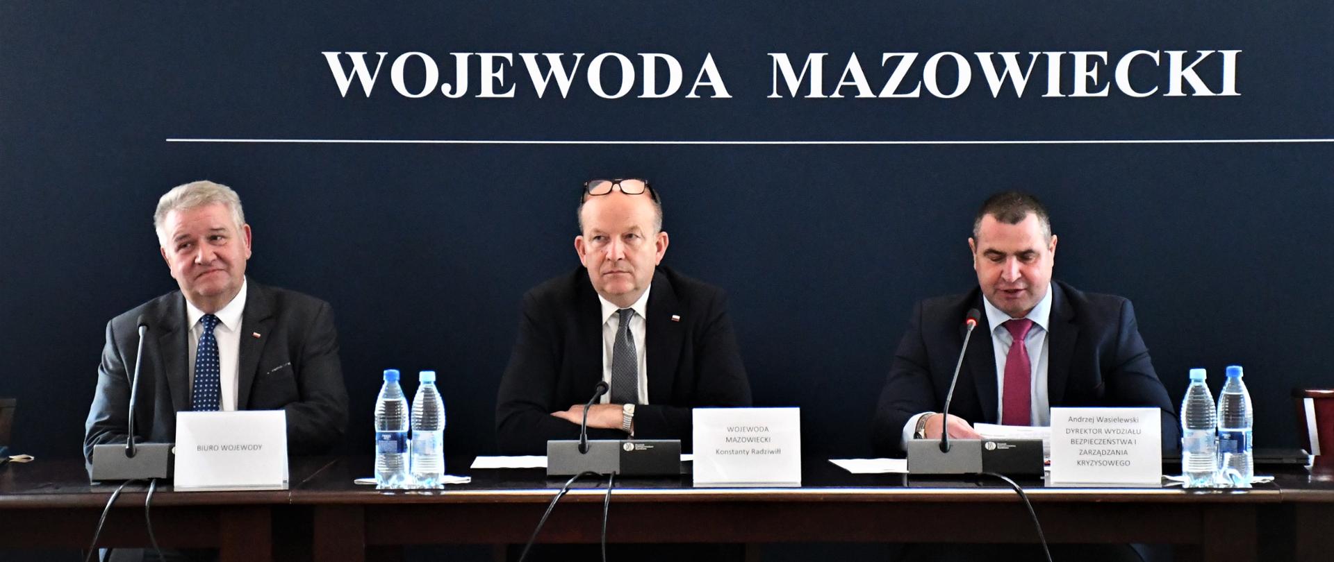 Posiedzenie Mazowieckiego Wojewódzkiego Zespołu Zarządzania Kryzysowego dotyczące przygotowania do sezonu zimowego 2022/23