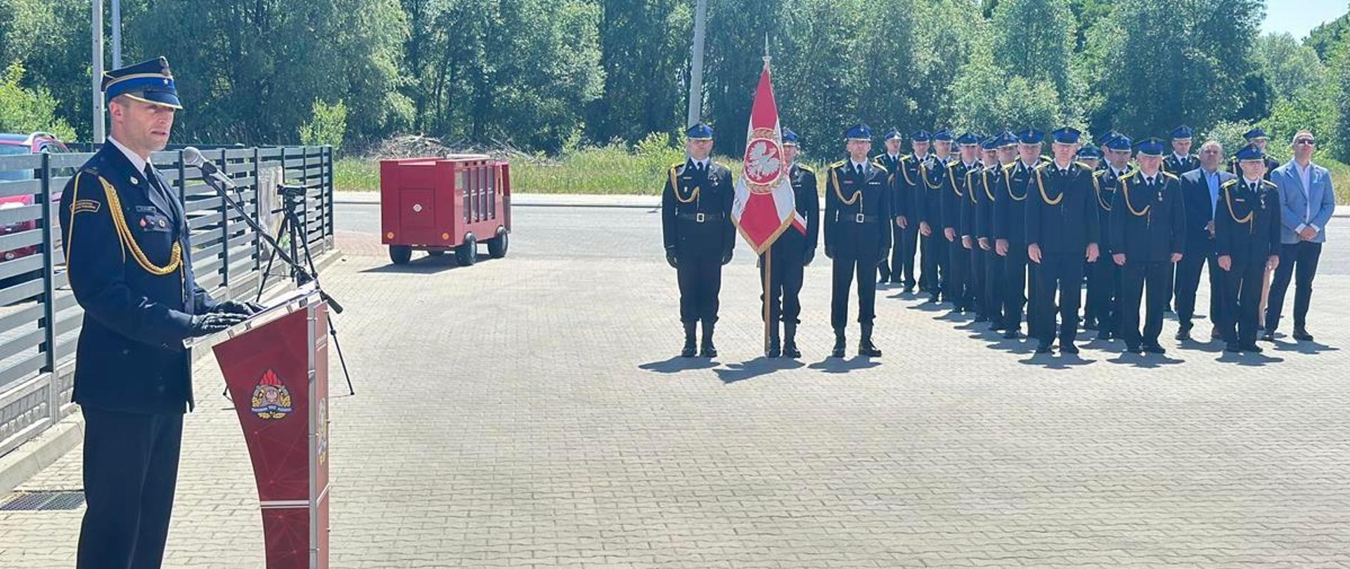 Powiatowe Obchody Dnia Strażaka w Węgrowie