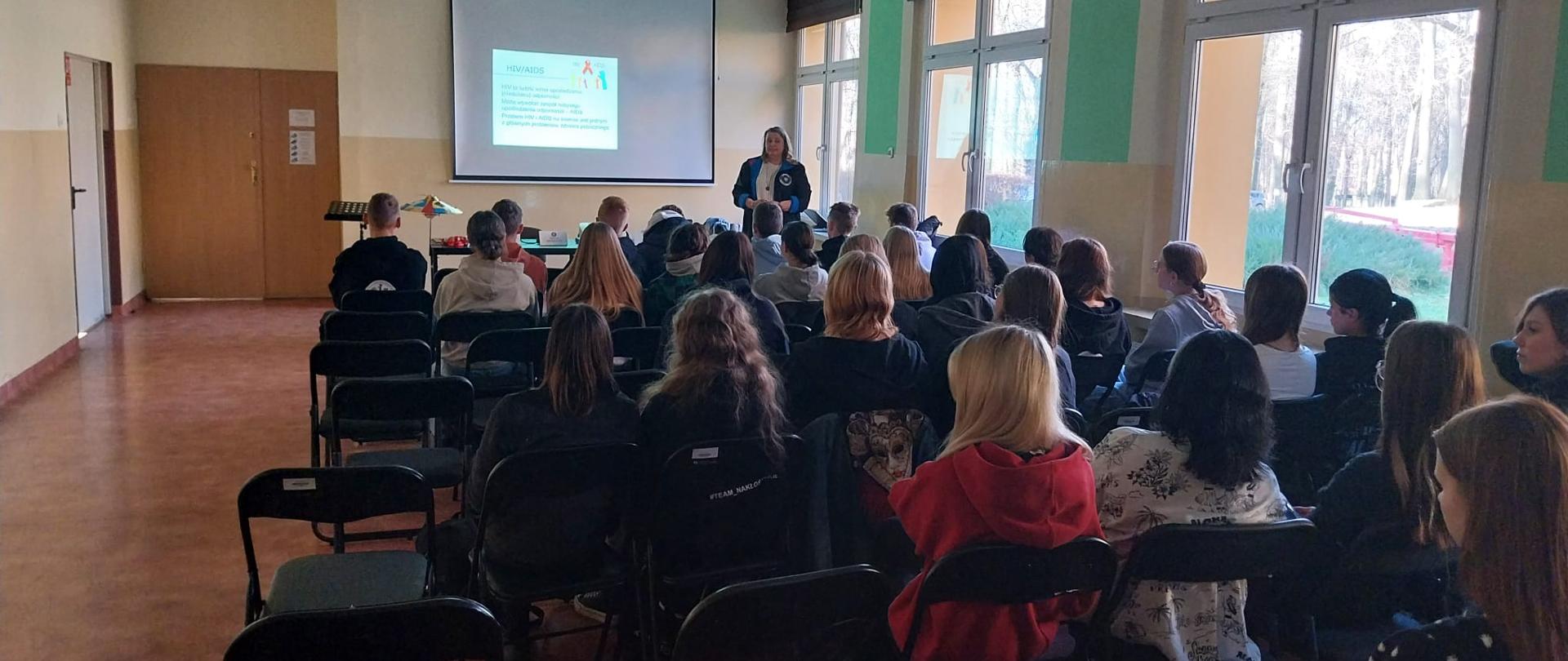 Warsztaty edukacyjne dla uczniów w Zespole Szkół Centrum Kształcenia Rolniczego w Nakle Śląskim