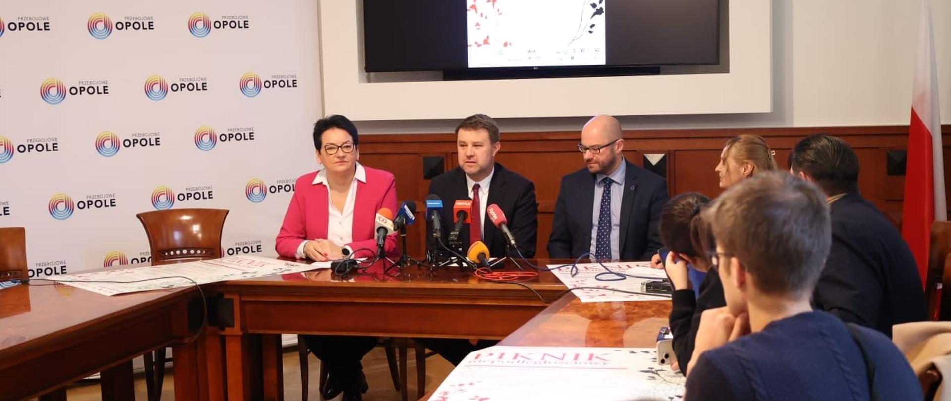 Konferencja_prasowa_Obchody_106_Rocznicy_Odzyskania_przez_Polskę_Niepodległości