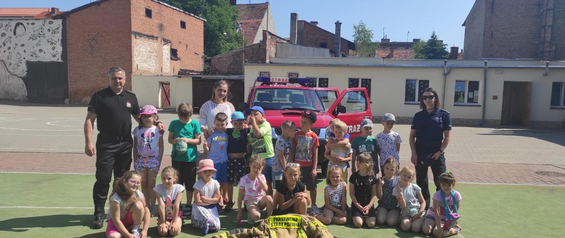 2 z 1 267
"Bezpieczne Wakacje" - funkcjonariusze w ramach kampanii społecznej w chełmińskich przedszkolach