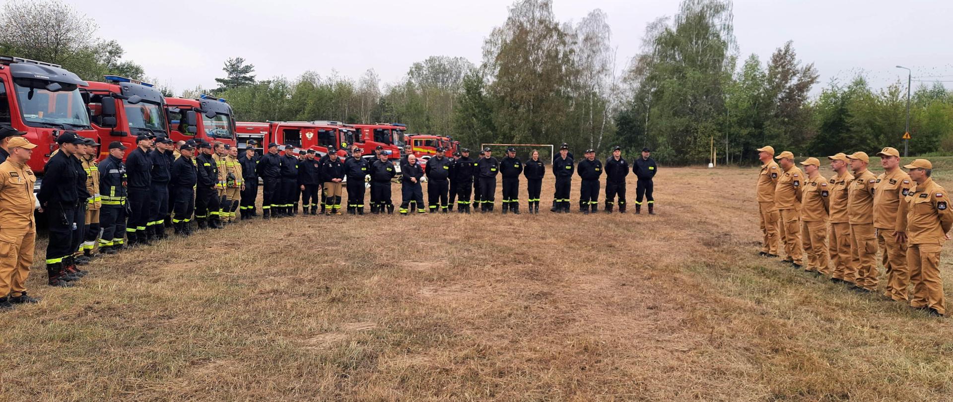 Ćwiczenia w miejscowości Gassy Kompania Powodziowa "Piaseczno" WOO