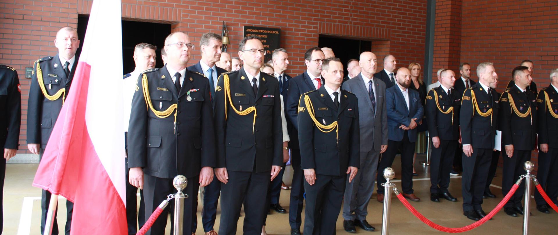 uroczysta zbiórka z okazji powołania na stanowiska Komendanta i Zastępcy Komendanta Powiatowego Państwowej Straży Pożarnej w Mikołowie