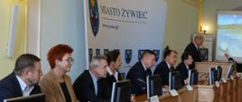 Urząd Miasta Żywca Konferencja na zdjęciu zaproszeni goście 