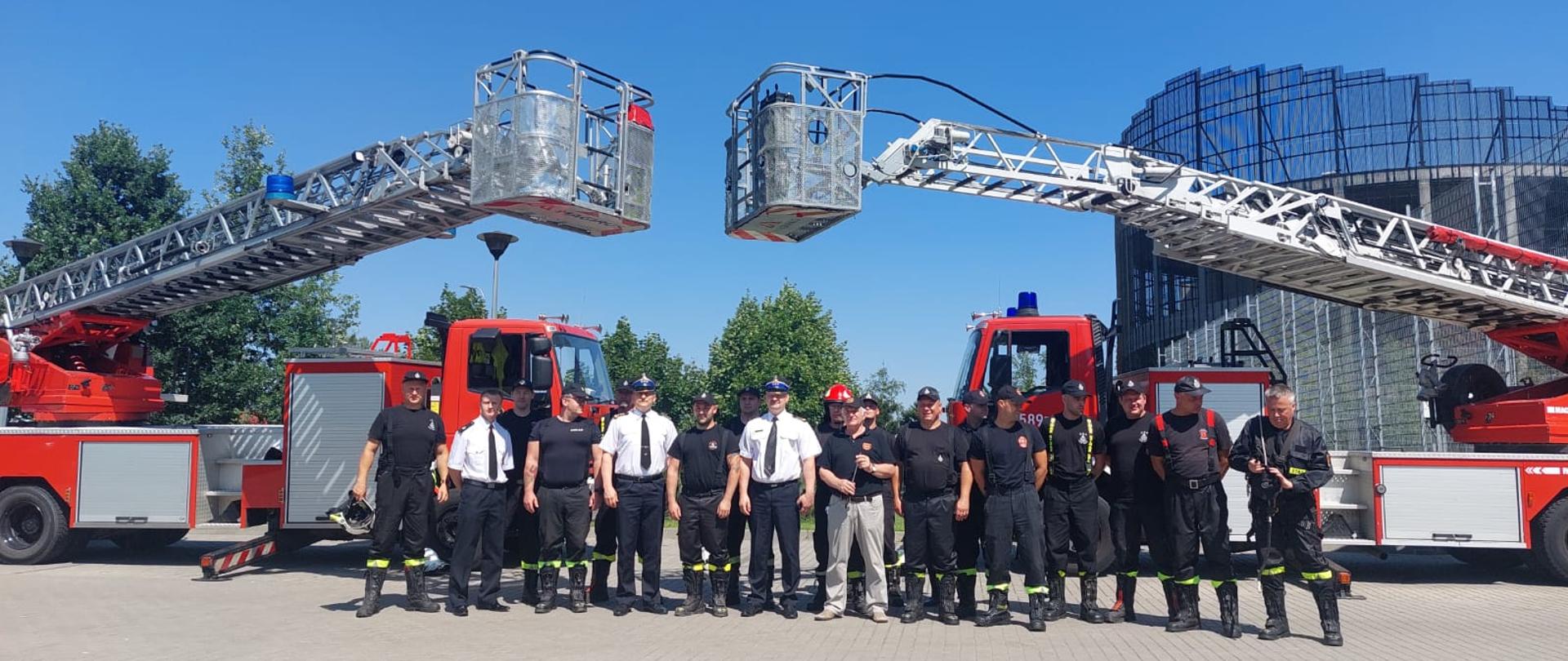 Szkolenie specjalistyczne kierowców-operatorów samochodów z drabiną mechaniczną