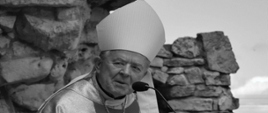 Odszedł Biskup John W. Yanta