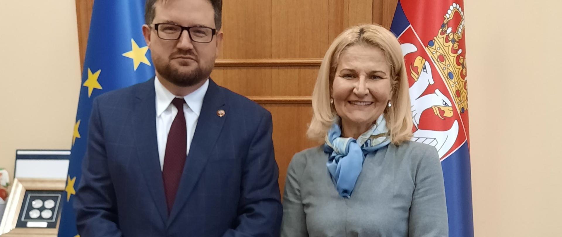 Głównymi kwestiami poruszonymi podczas rozmowy Ambasadora RP z Minister ds. integracji europejskiej prof. Tanją Miščević były postępy reform prowadzonych przez władze w Belgradzie.