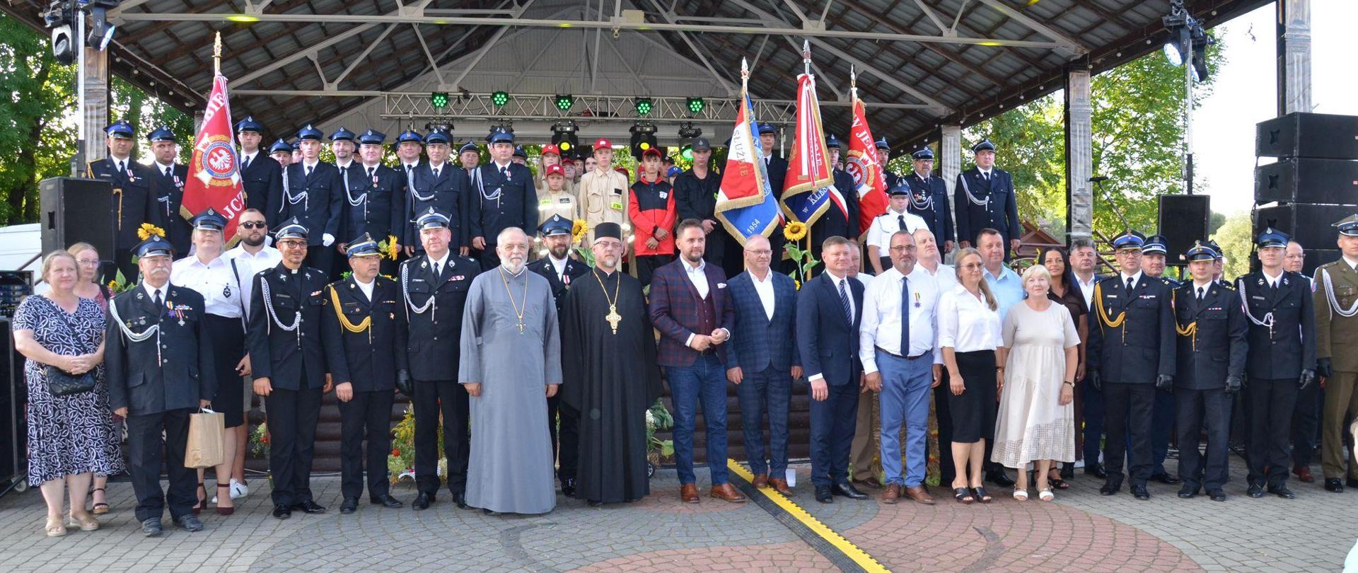 Jubileusz 100-lecia działalności Ochotniczej Straży Pożarnej w Narewce