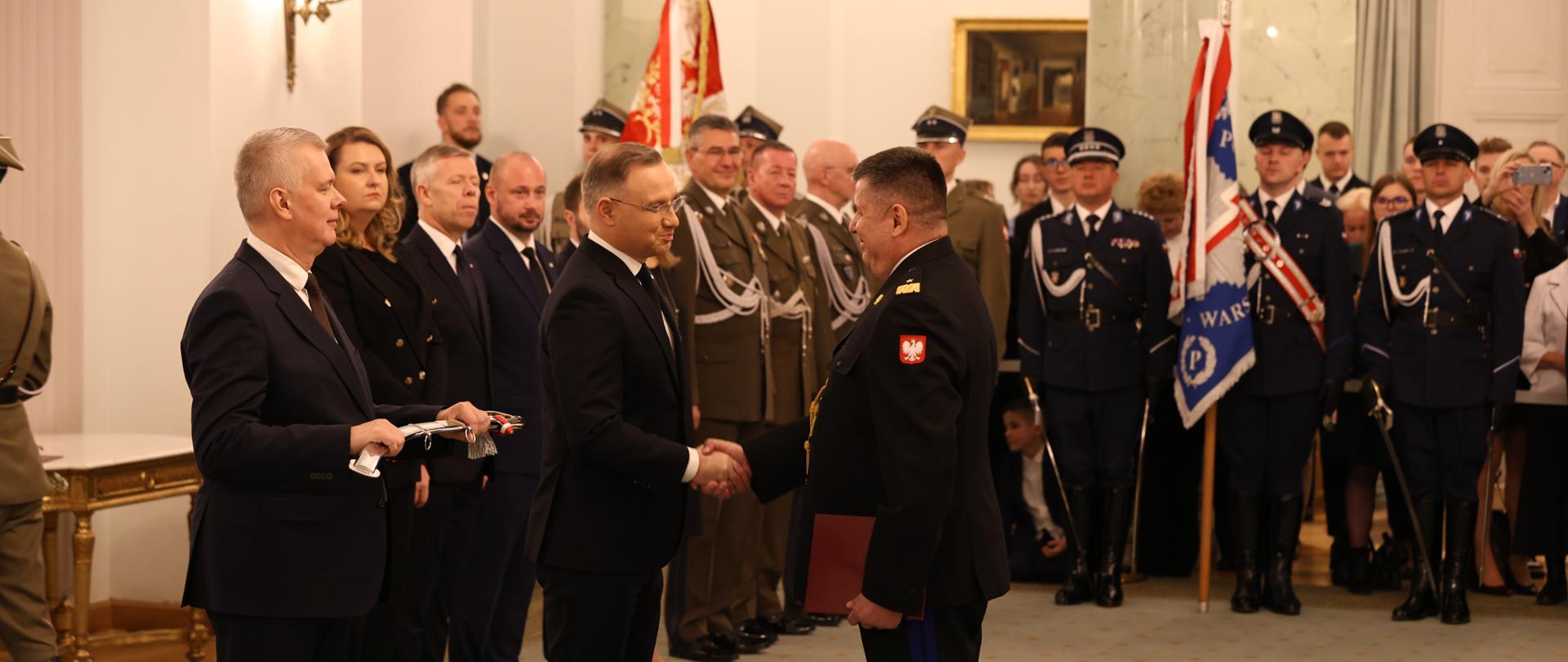 Dolnośląski Komendant Wojewódzki PSP Marek Hajduk odebrał nominację generalską na stopień nadbrygadiera.