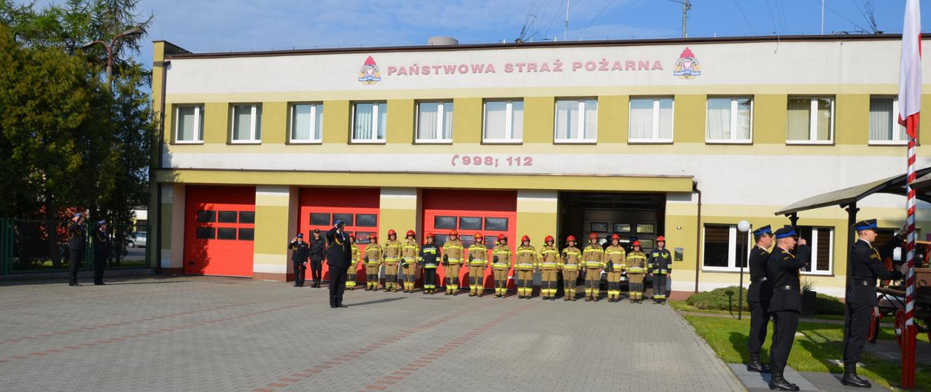 Uroczyste Podniesienie Flagi Państwowej W Kp Psp W Wieluniu Komenda Powiatowa Państwowej 6690