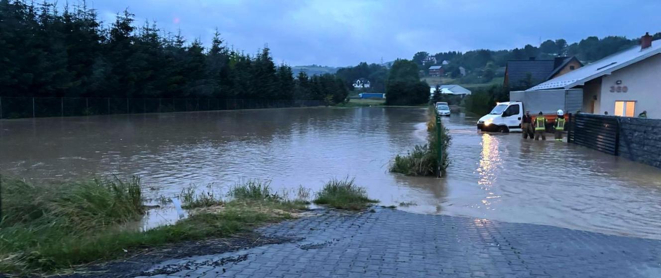 Intensywne opady deszczu na Sądecczyźnie Komenda Miejska Państwowej