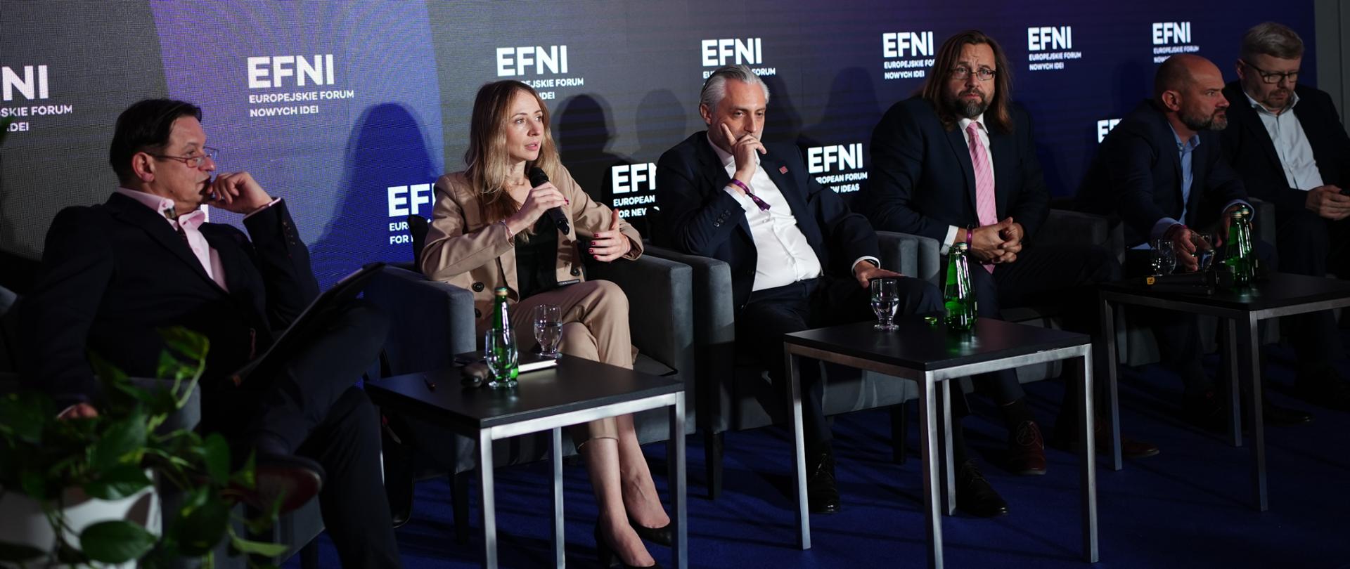 Minister Agnieszka Dziemianowicz-Bąk at the European Forum for New Ideas (EFNI): ‘We need to strengthen social dialogue’.