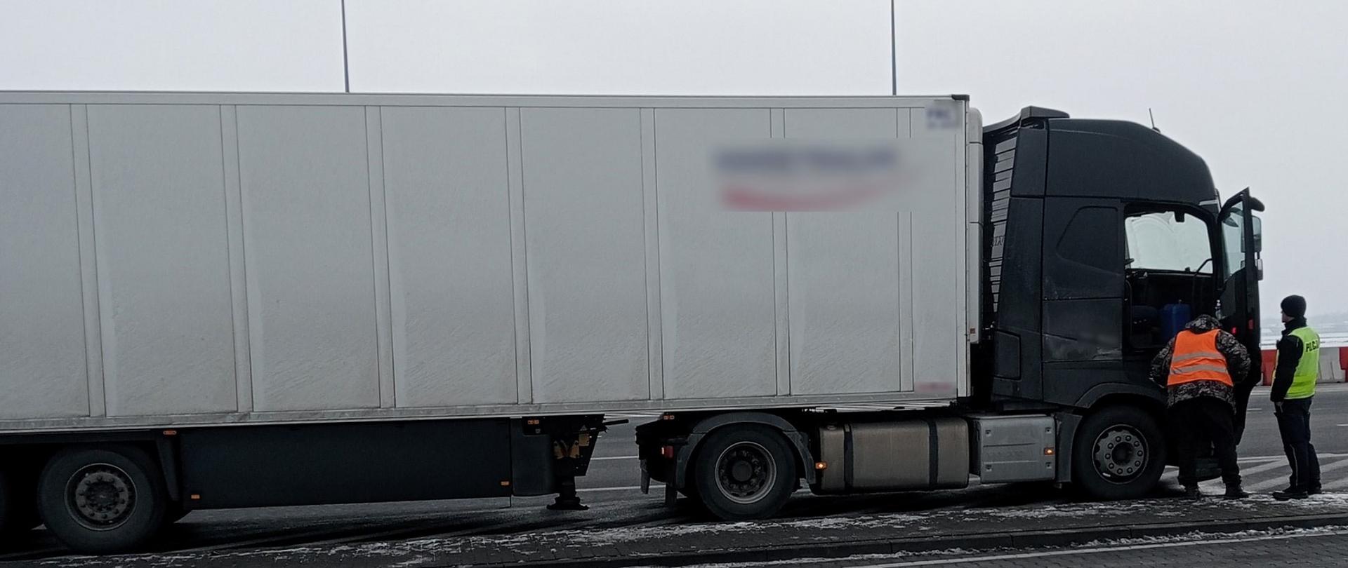Kierowca litewskiej ciężarówki prowadził pojazd po wcześniejszym wypiciu alkoholu