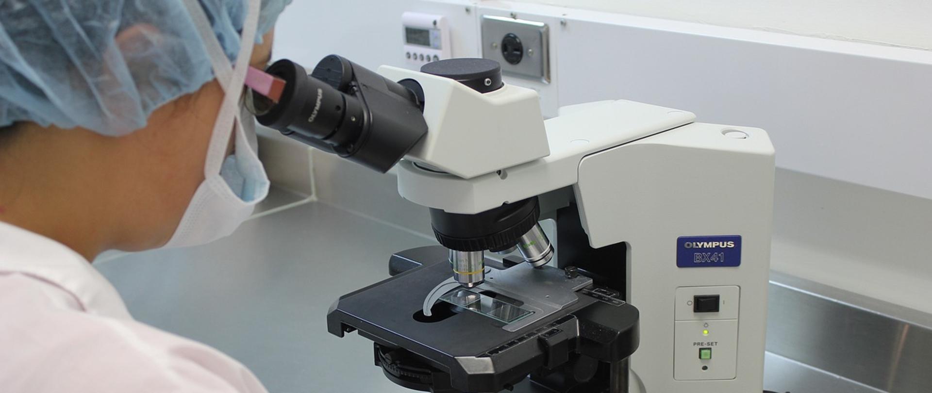 mikroskop_badanie