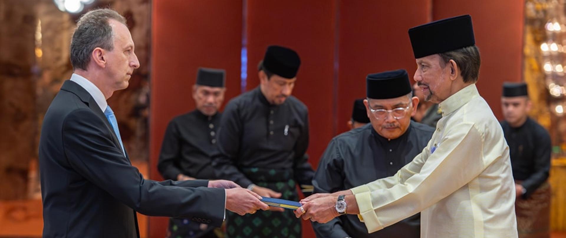 Ceremonia wręczenia listów uwierzytelniających – Brunei Darussalam