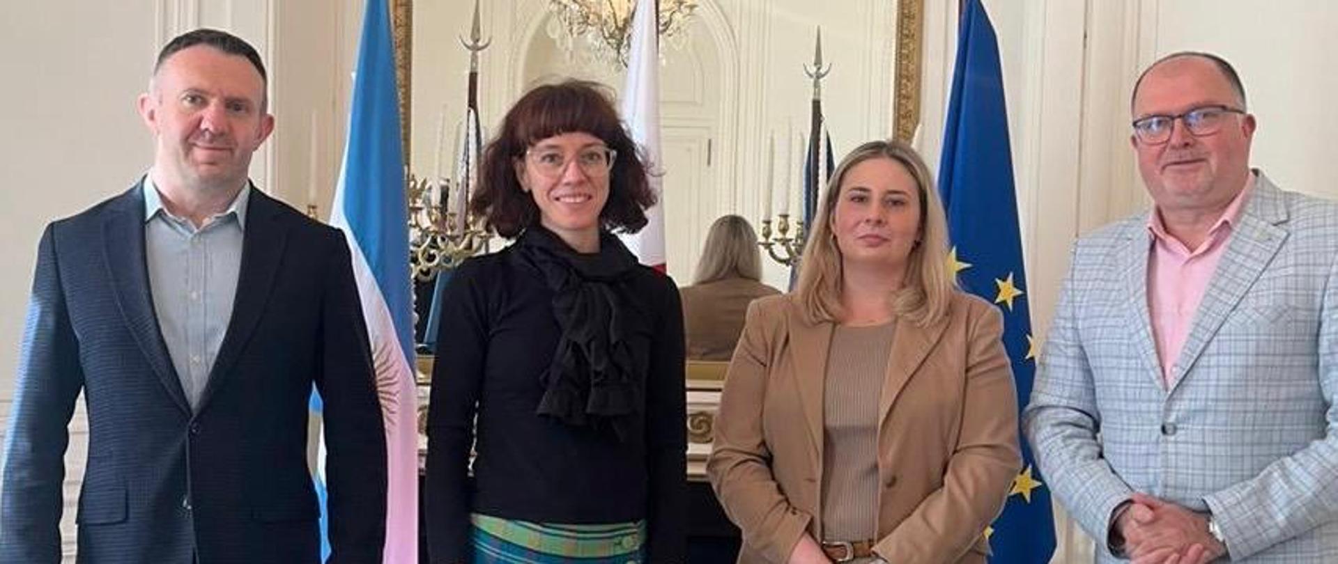 La Cónsul Monika Perendyk mantuvo una reunión con los representantes de las universidades: polaca - Katolicki Uniwersytet Lubelski Jana Pawła II y argentina - Universidad Nacional de Quilmes. 